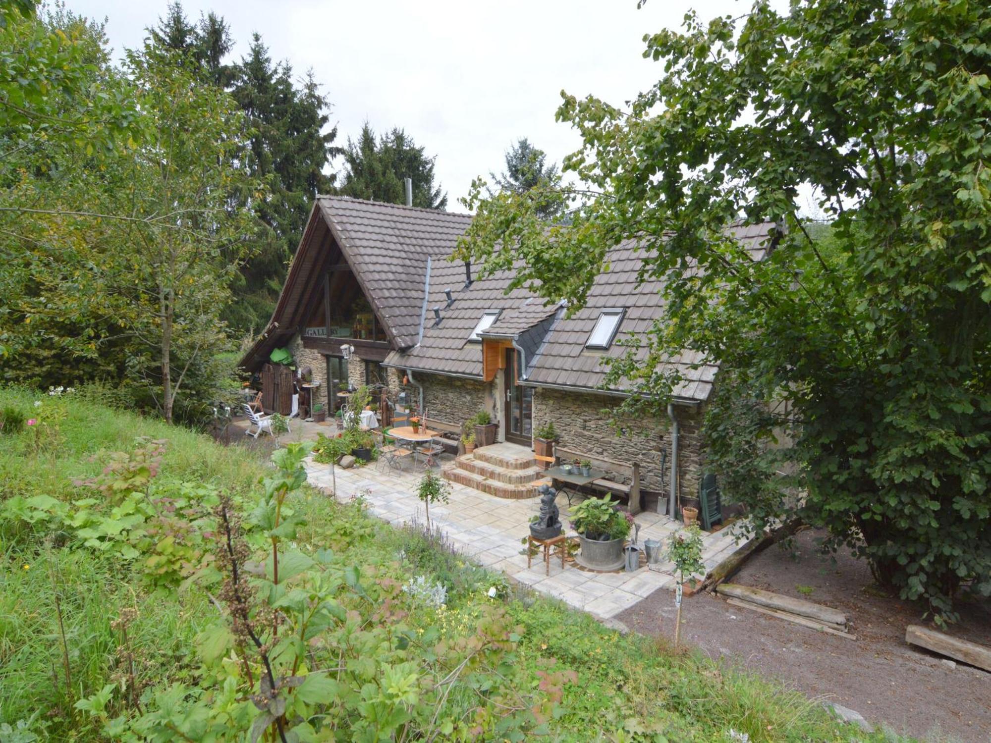 Cozy Apartment In Immerath With Fishing Near Buitenkant foto