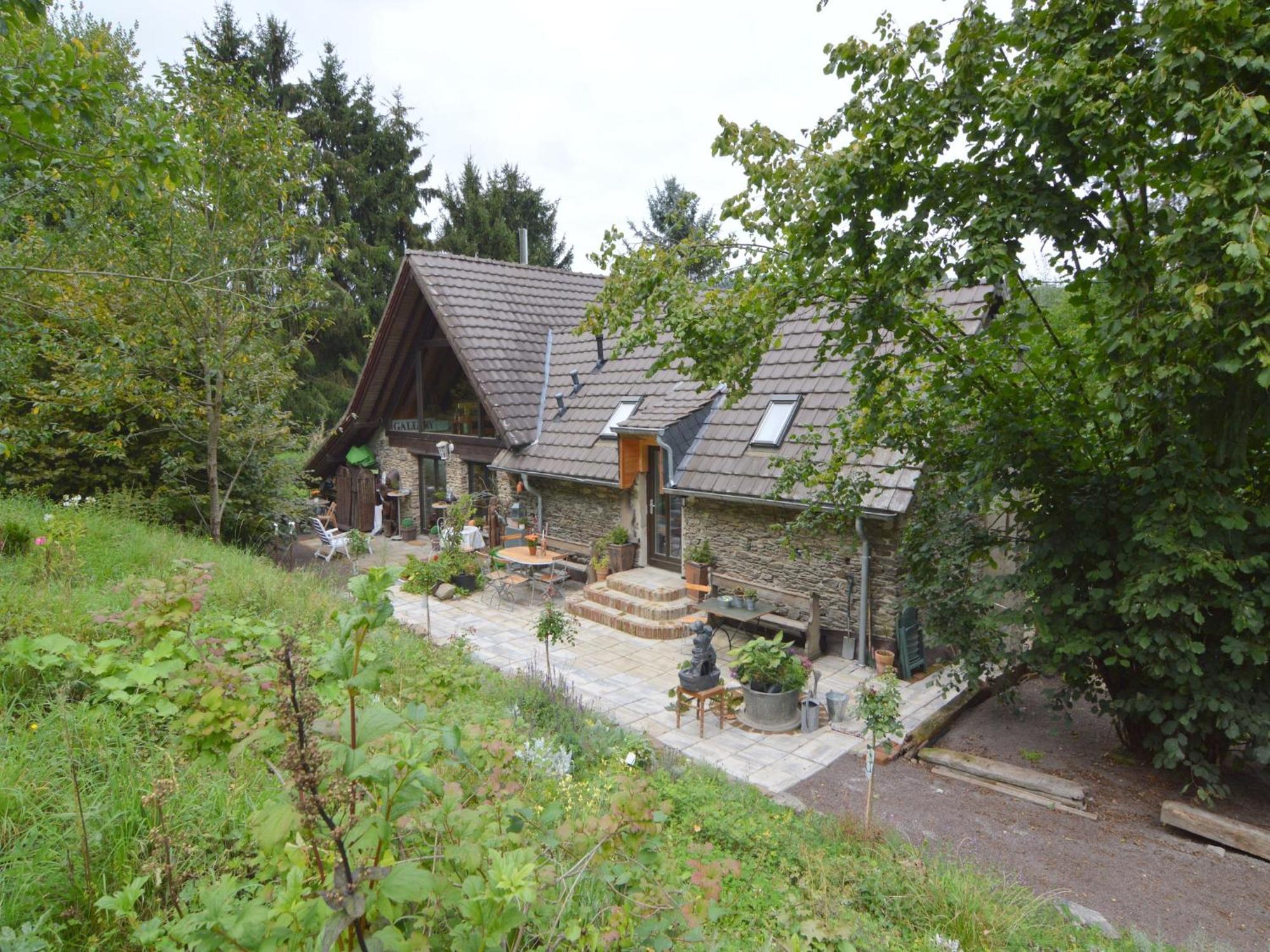 Cozy Apartment In Immerath With Fishing Near Buitenkant foto